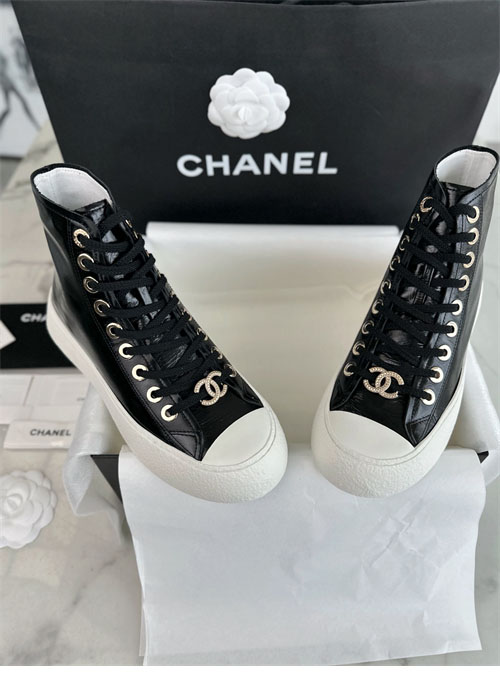 샤넬 샤넬 카프스킨 유광 레더 하이탑 스니커즈 레플리카 3번 이미지 - 신발 | 세미샵 레플리카 사이트