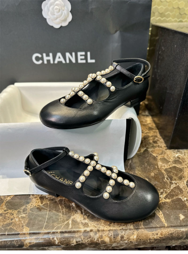 샤넬 샤넬 카프스킨 진주 스트랩 메리제인 구두 레플리카 3번 이미지 - 신발 | 세미샵 레플리카 사이트