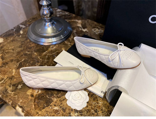 C H A N E L 샤넬 카프스킨 퀼팅 발레리나 플랫 슈즈 레플리카 8번 이미지 - 신발 | 세미샵 레플리카 사이트