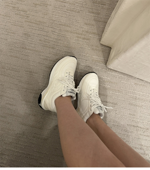 C H A N E L 샤넬 패브릭 샤식스 스니커즈 레플리카 2번 이미지 - 신발 | 세미샵 레플리카 사이트