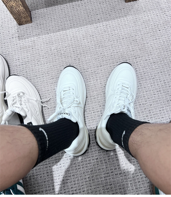 C H A N E L 샤넬 패브릭 샤식스 스니커즈 레플리카 3번 이미지 - 신발 | 세미샵 레플리카 사이트