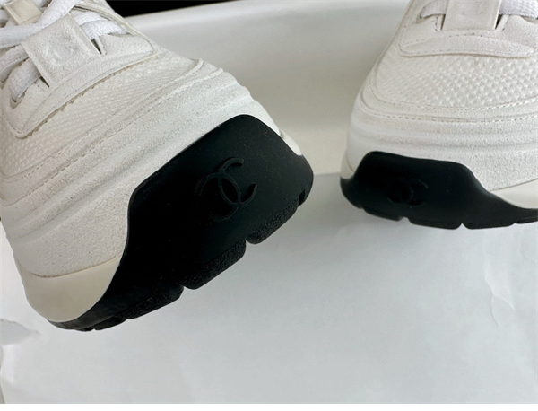 C H A N E L 샤넬 패브릭 샤식스 스니커즈 레플리카 11번 이미지 - 신발 | 세미샵 레플리카 사이트