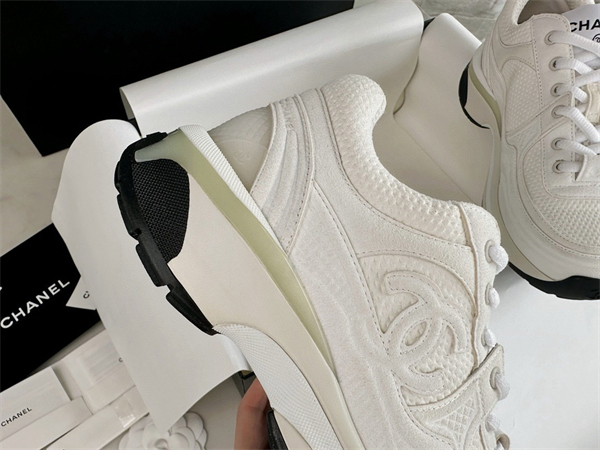 C H A N E L 샤넬 패브릭 샤식스 스니커즈 레플리카 15번 이미지 - 신발 | 세미샵 레플리카 사이트