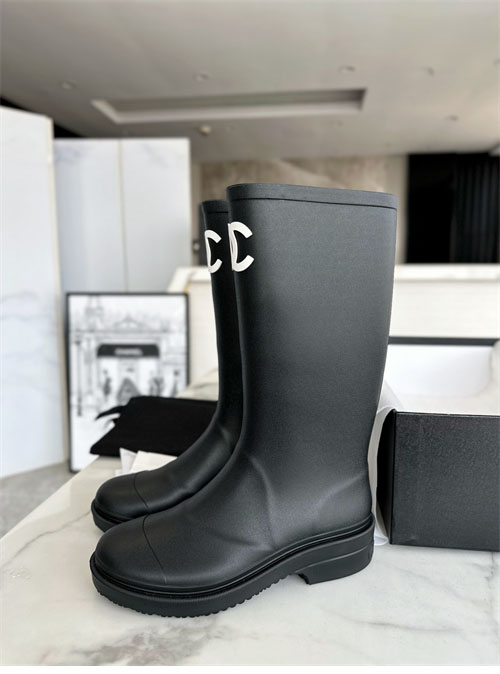 C H A N E L 샤넬 22K CC로고 레인 러버 부츠 레플리카 12번 이미지 - 신발 | 세미샵 레플리카 사이트