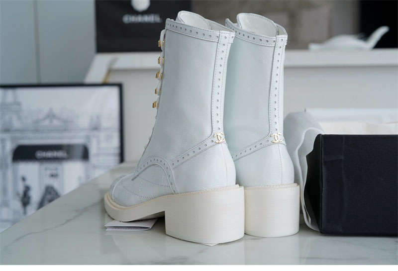 샤넬 샤넬 23B 로고 레이스업 부츠 레플리카 30번 이미지 - 신발 | 세미샵 레플리카 사이트