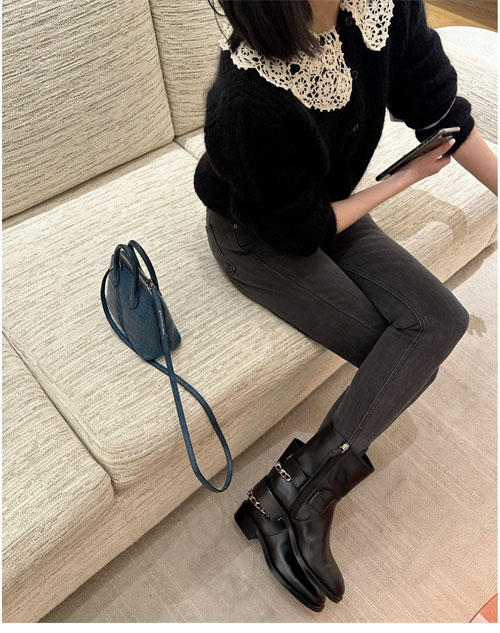 샤넬 샤넬 23a 체인 앵클 부츠 레플리카 1번 이미지 - 신발 | 세미샵 레플리카 사이트