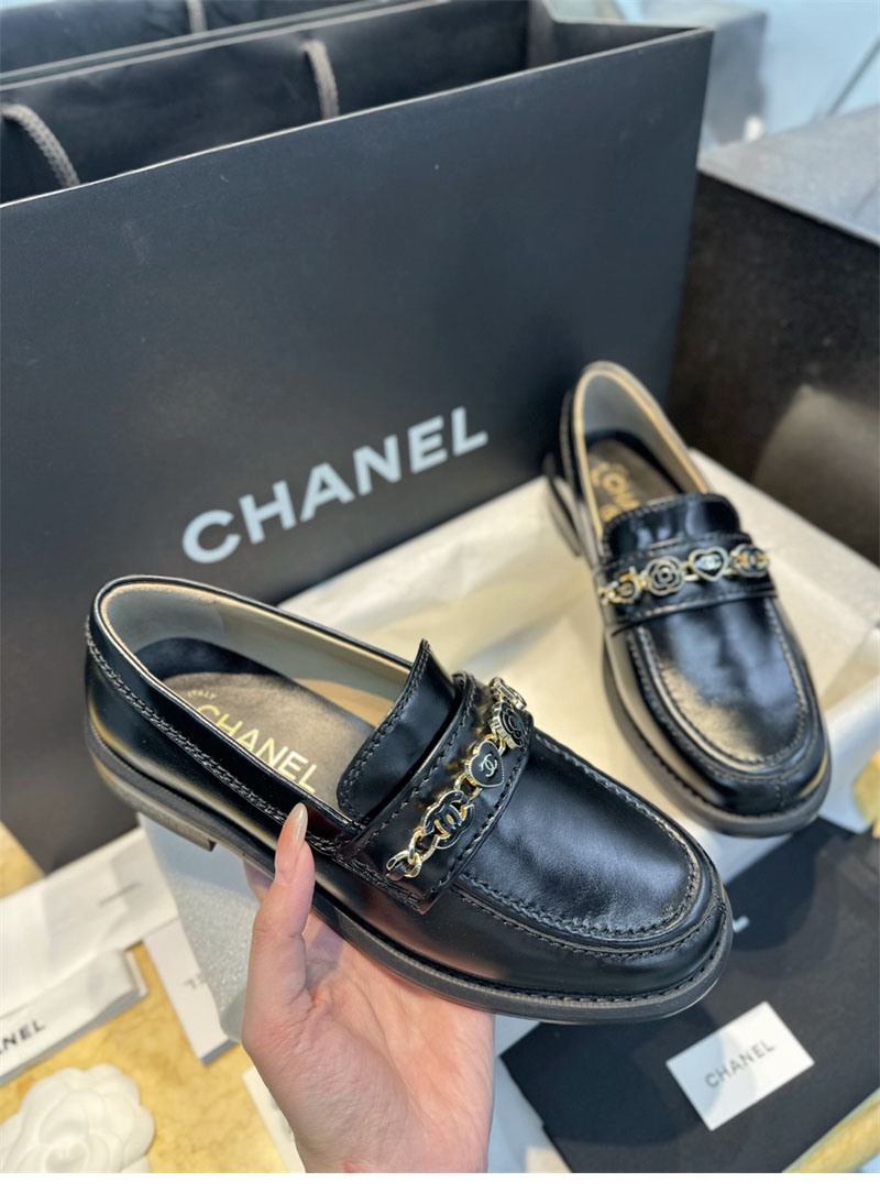 샤넬 샤넬 24A CC 드롭 체인 로퍼 레플리카 21번 이미지 - 신발 | 세미샵 레플리카 사이트