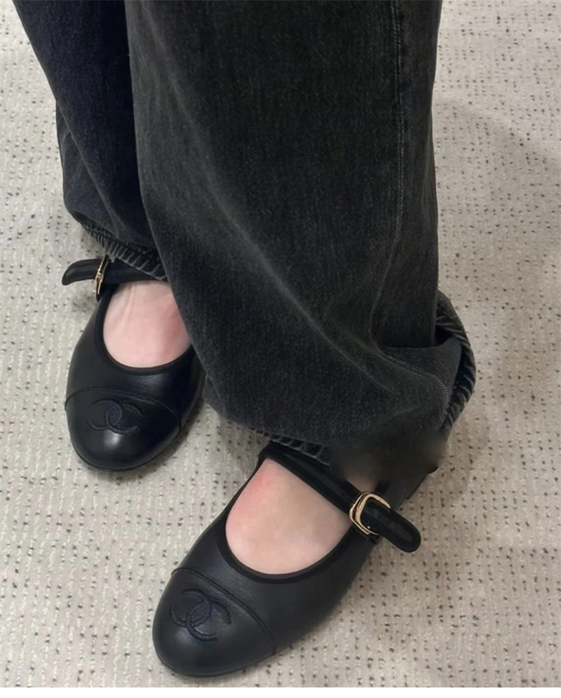 C H A N E L 샤넬 24B 체인 CC로고 로퍼 레플리카 2번 이미지 - 신발 | 세미샵 레플리카 사이트