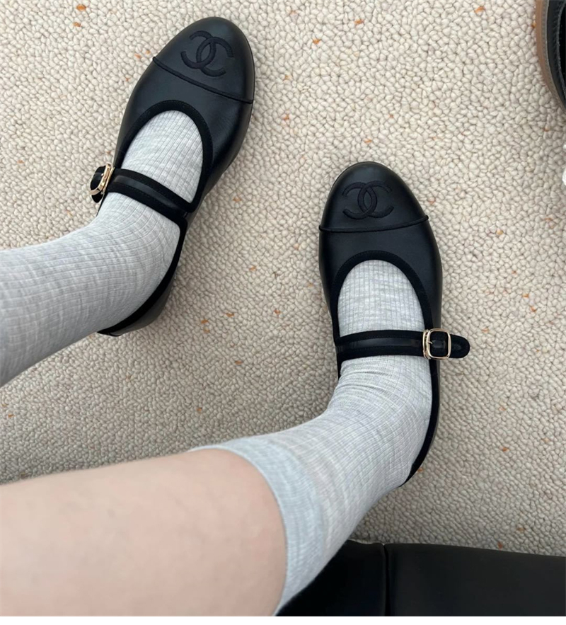 C H A N E L 샤넬 24B 체인 CC로고 로퍼 레플리카 3번 이미지 - 신발 | 세미샵 레플리카 사이트