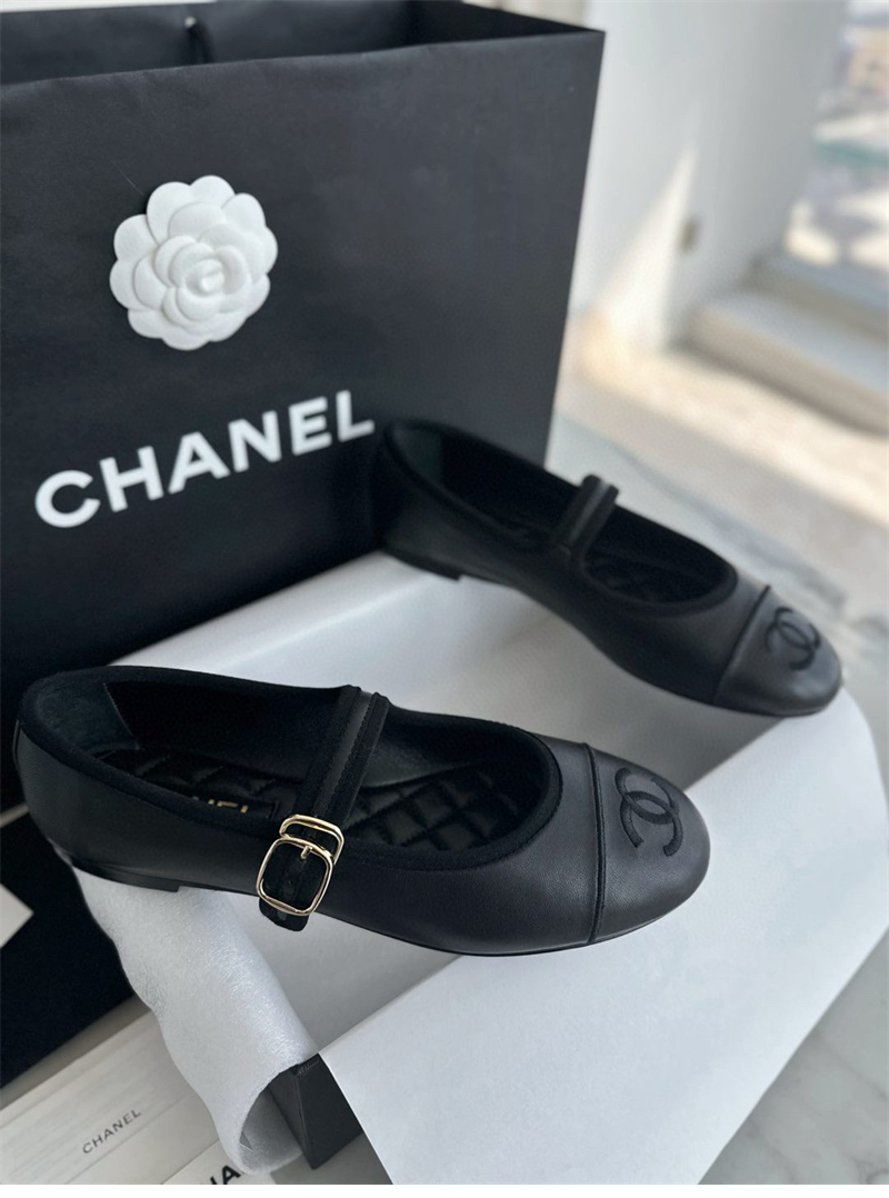 C H A N E L 샤넬 24B 체인 CC로고 로퍼 레플리카 13번 이미지 - 신발 | 세미샵 레플리카 사이트