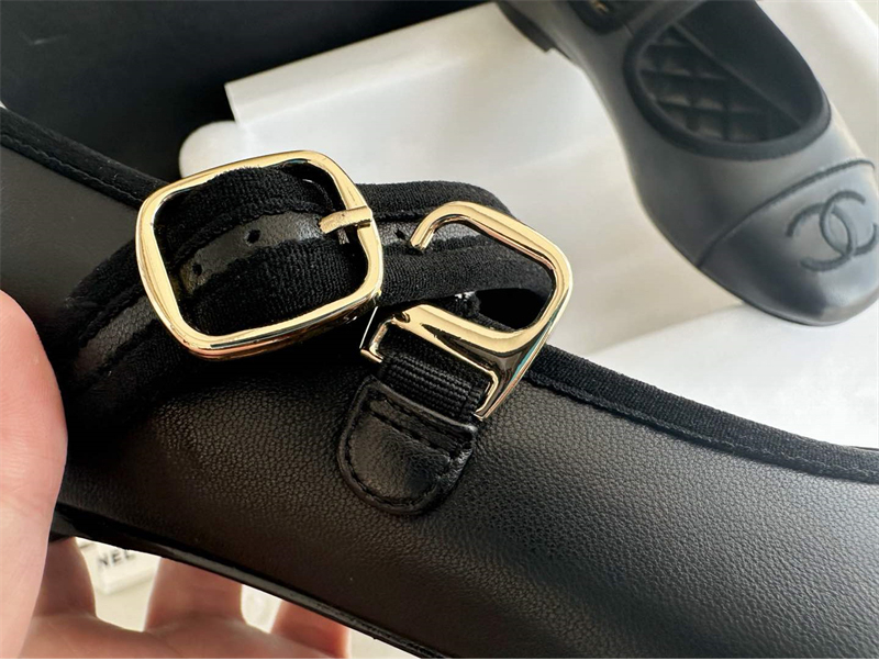 C H A N E L 샤넬 24B 체인 CC로고 로퍼 레플리카 20번 이미지 - 신발 | 세미샵 레플리카 사이트