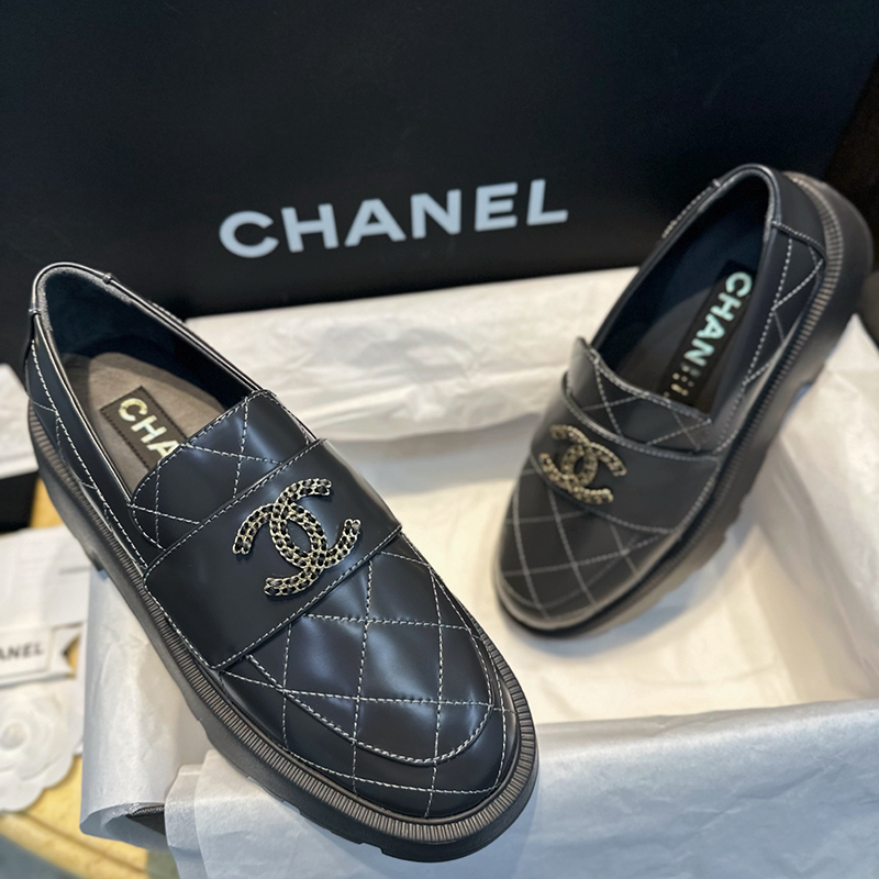 샤넬 샤넬 24B 체인 CC로고 로퍼 레플리카 1번 이미지 - 신발 | 세미샵 레플리카 사이트