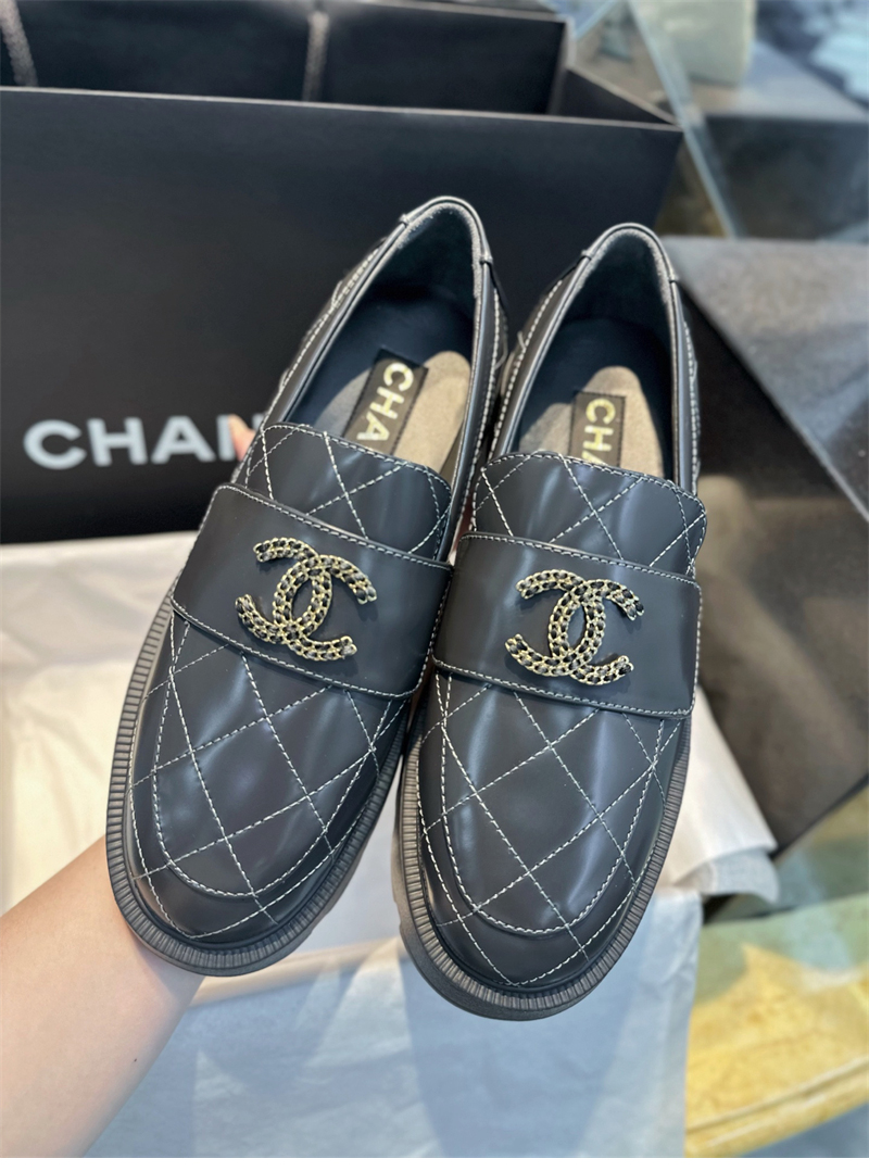 샤넬 샤넬 24B 체인 CC로고 로퍼 레플리카 11번 이미지 - 신발 | 세미샵 레플리카 사이트