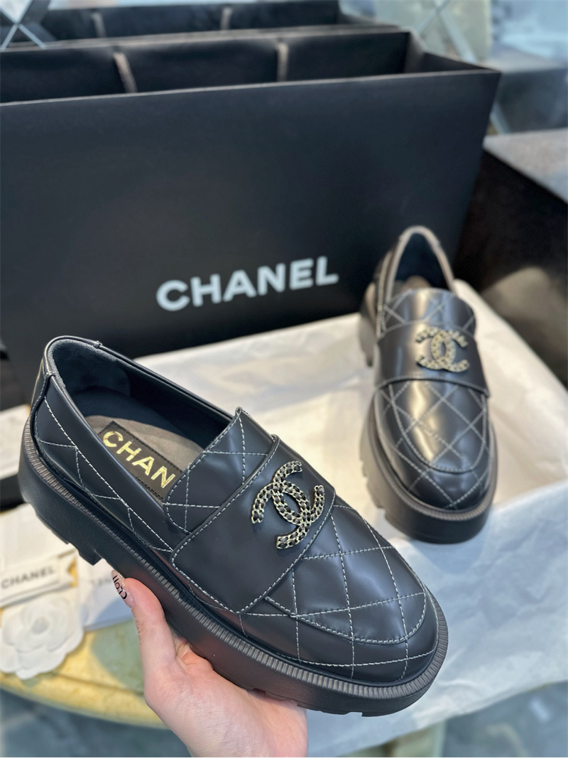 샤넬 샤넬 24B 체인 CC로고 로퍼 레플리카 12번 이미지 - 신발 | 세미샵 레플리카 사이트