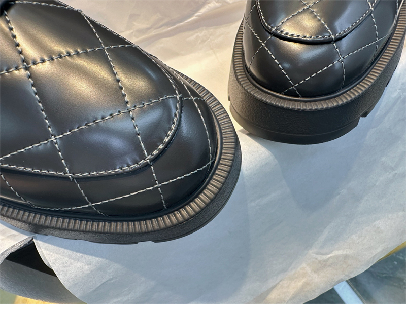 샤넬 샤넬 24B 체인 CC로고 로퍼 레플리카 15번 이미지 - 신발 | 세미샵 레플리카 사이트