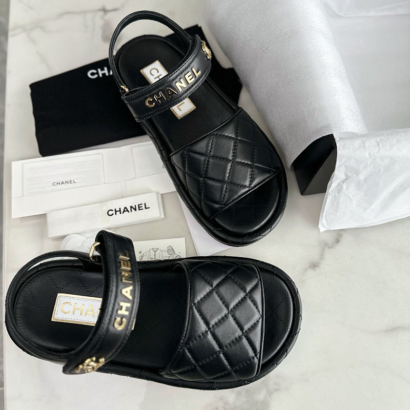 C H A N E L 샤넬 24C 마틀라세 퀼팅 샌들 2컬러 레플리카 1번 이미지 - 신발 | 세미샵 레플리카 사이트