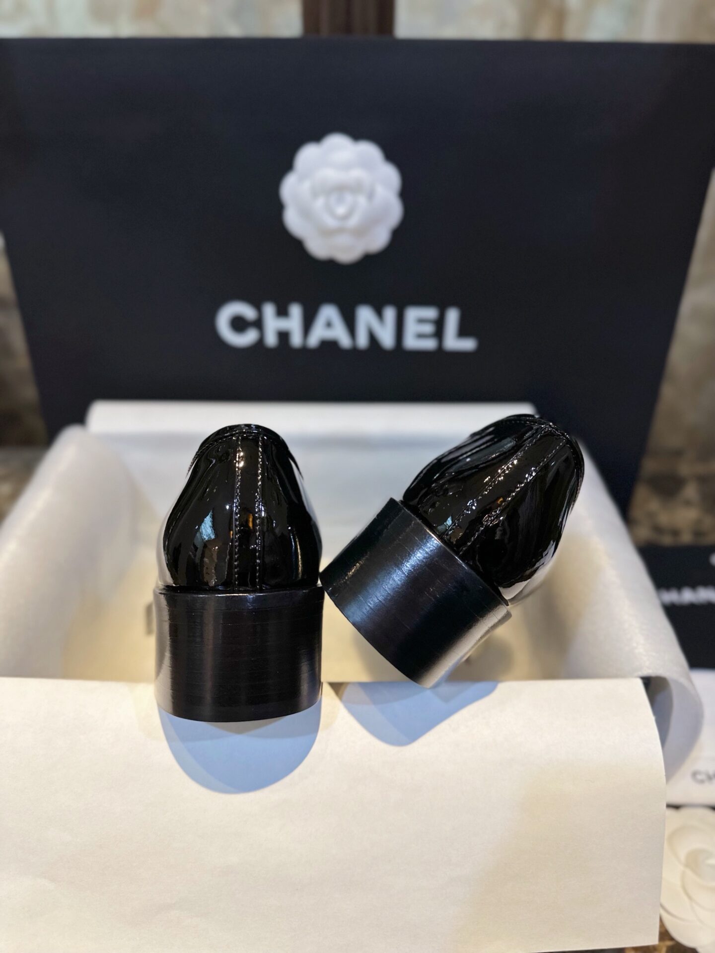 샤넬 샤넬 24C 메탈 CC 로고 블랙 페이던트 로퍼 “35SIZE – 41SIZE” 레플리카 7번 이미지 - 신발 | 세미샵 레플리카 사이트