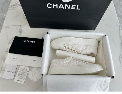 샤넬 샤넬 24P 트위드 골드 브로치 스니커즈 레플리카 13번 이미지 - 신발 | 세미샵 레플리카 사이트