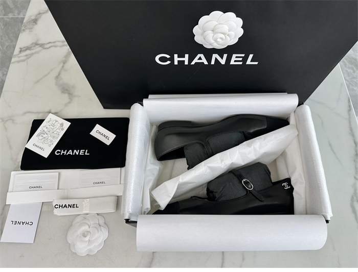 샤넬 샤넬 24P CC로고 메인제인 슈즈 레플리카 16번 이미지 - 신발 | 세미샵 레플리카 사이트