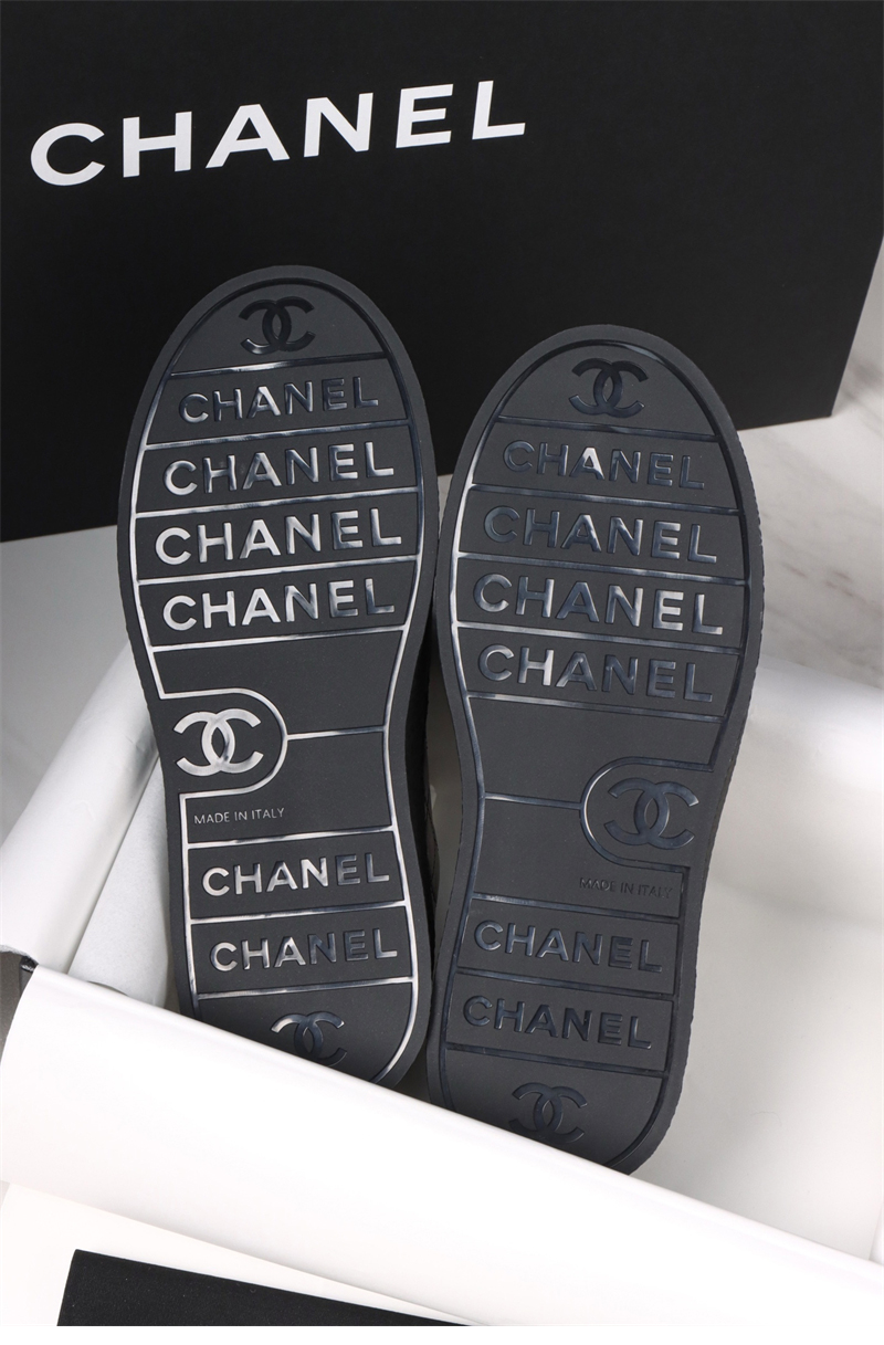 샤넬 샤넬 25A 빅터 쿼즈 블랙 스니커즈 레플리카 6번 이미지 - 신발 | 세미샵 레플리카 사이트