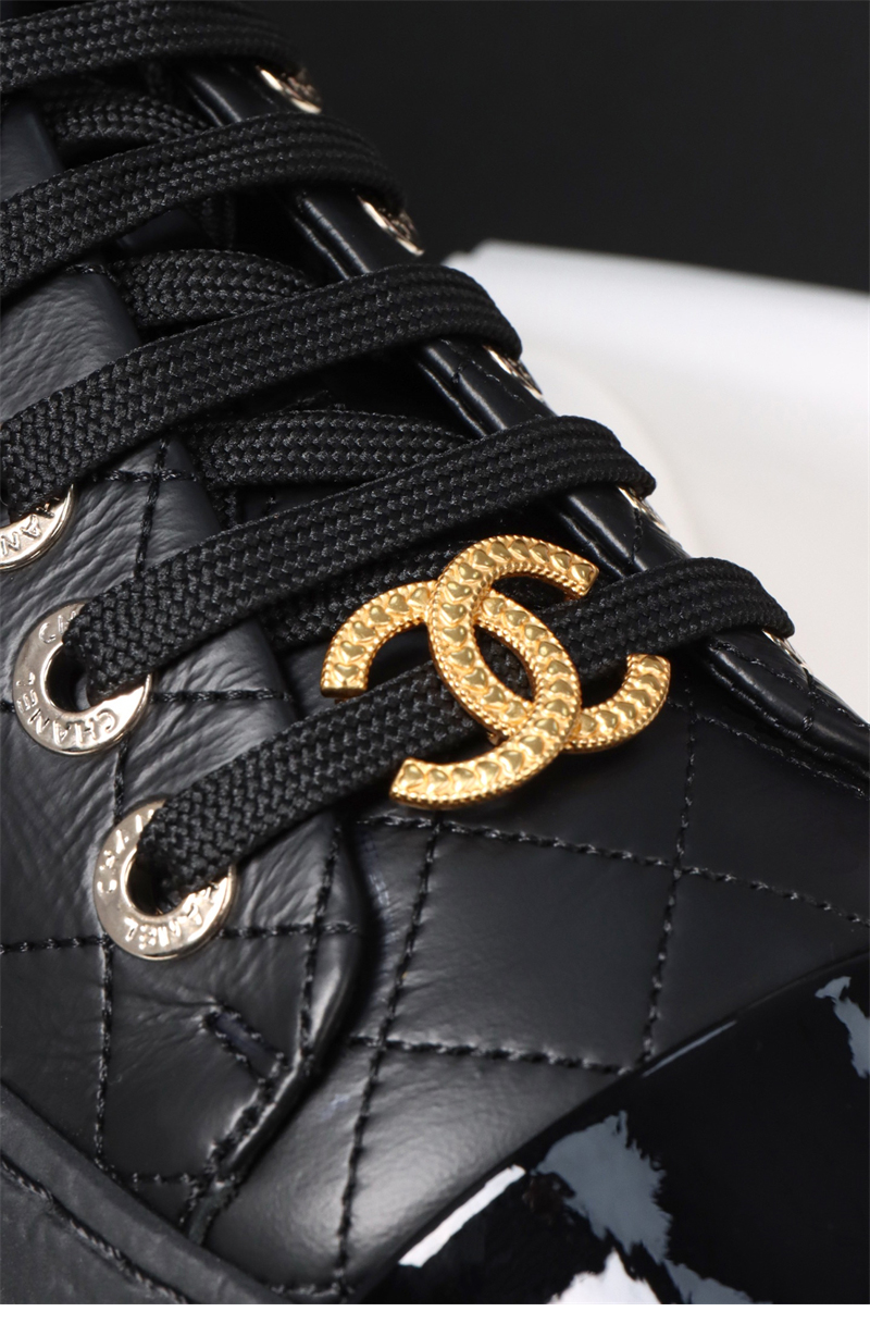 샤넬 샤넬 25A 빅터 쿼즈 블랙 스니커즈 레플리카 4번 이미지 - 신발 | 세미샵 레플리카 사이트