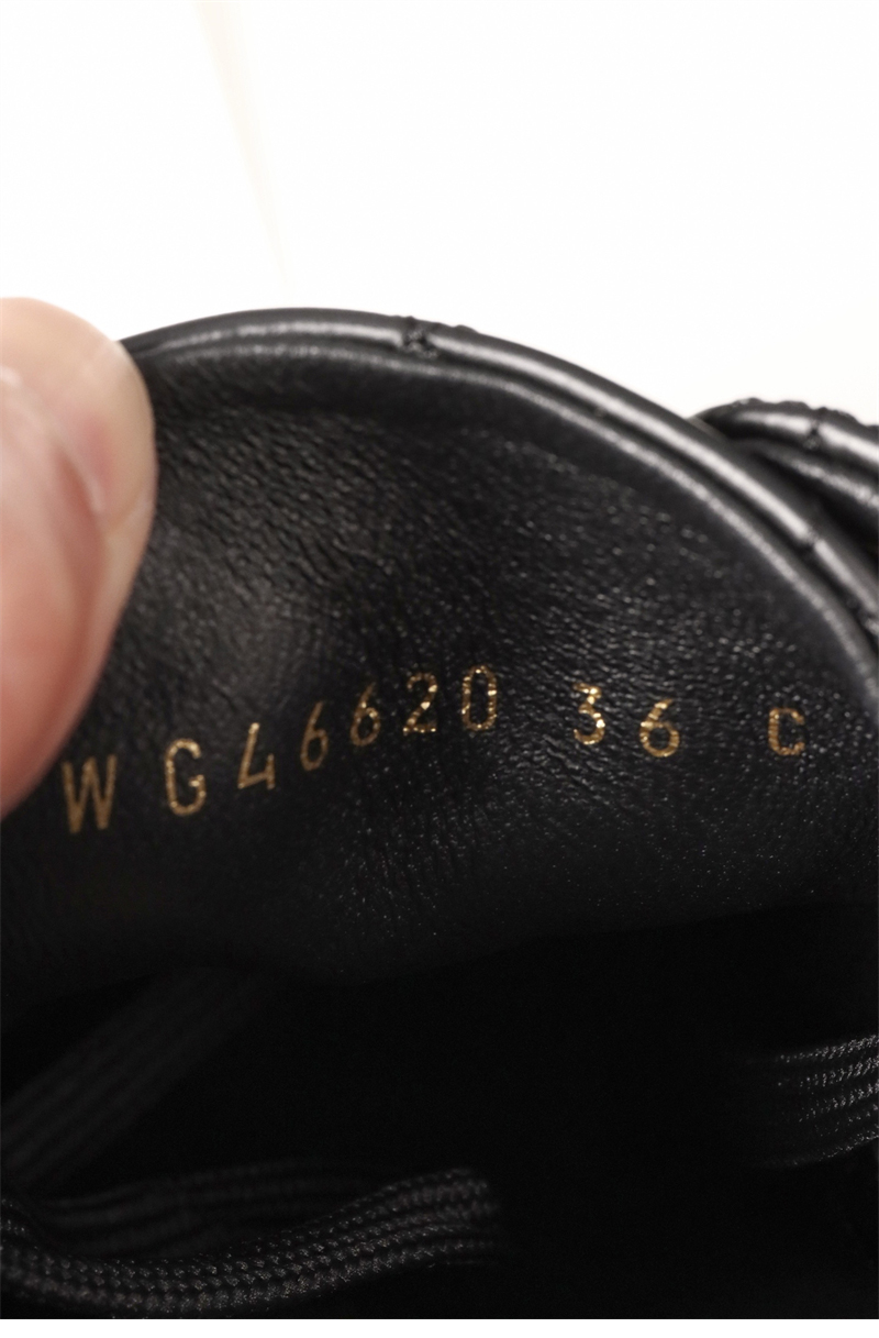 샤넬 샤넬 25A 빅터 쿼즈 블랙 스니커즈 레플리카 9번 이미지 - 신발 | 세미샵 레플리카 사이트