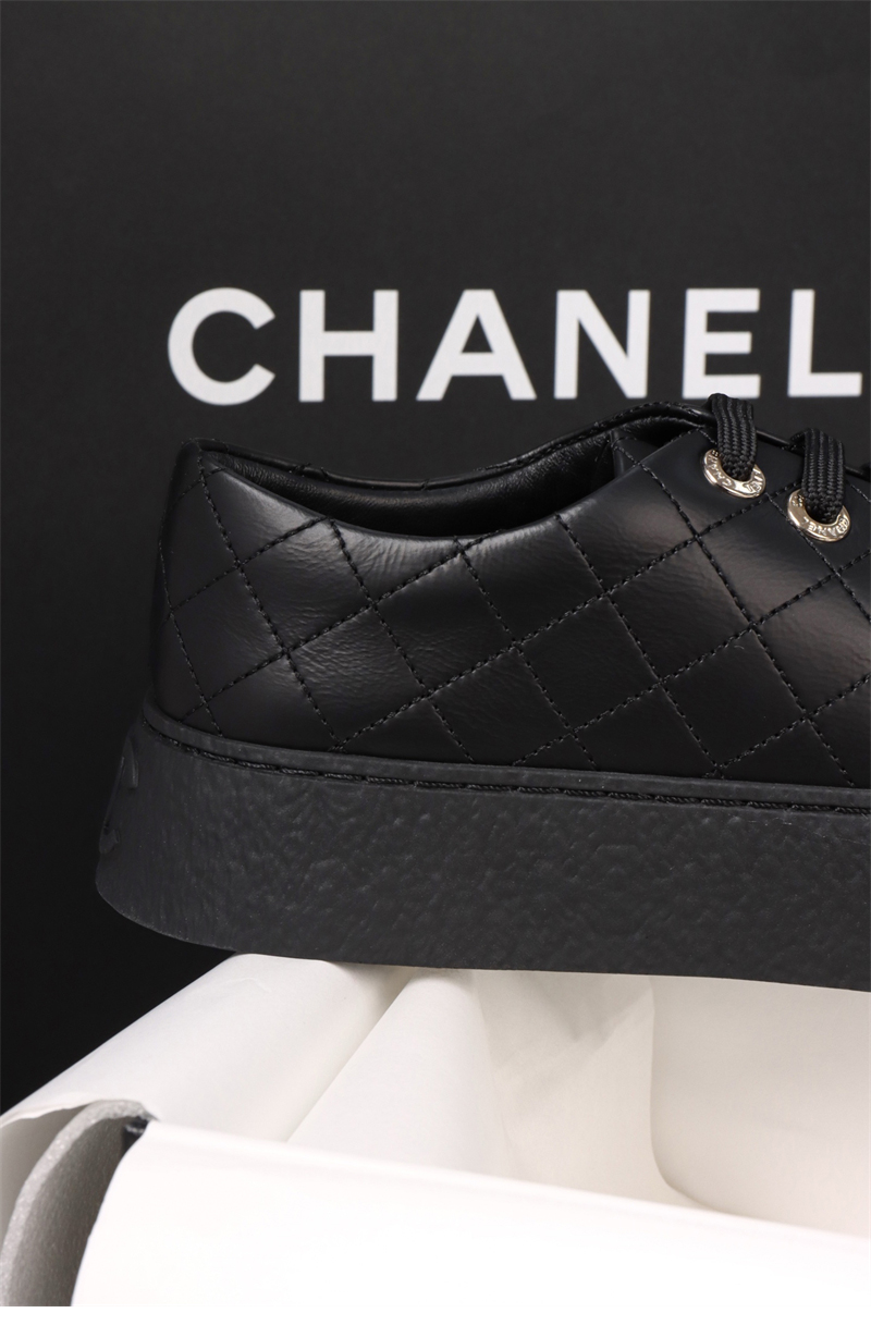 샤넬 샤넬 25A 빅터 쿼즈 블랙 스니커즈 레플리카 16번 이미지 - 신발 | 세미샵 레플리카 사이트