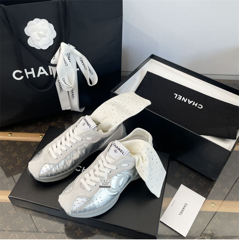 C H A N E L 샤넬 25C CC로고 스니커즈 레플리카 16번 이미지 - 신발 | 세미샵 레플리카 사이트