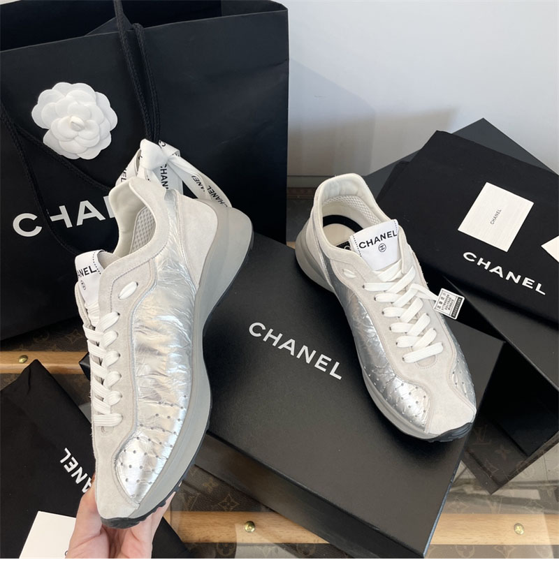 C H A N E L 샤넬 25C CC로고 스니커즈 레플리카 18번 이미지 - 신발 | 세미샵 레플리카 사이트