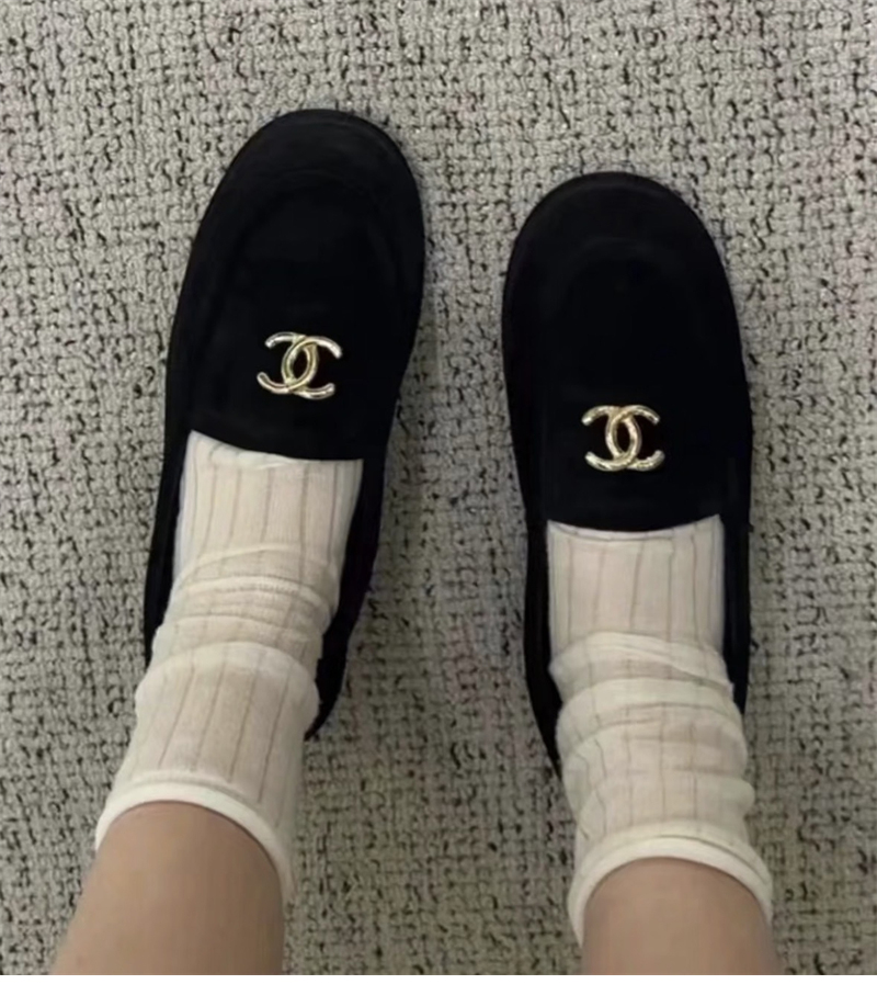 샤넬 샤넬 25K 스웨이드 시어링 모카신 로퍼 레플리카 8번 이미지 - 신발 | 세미샵 레플리카 사이트