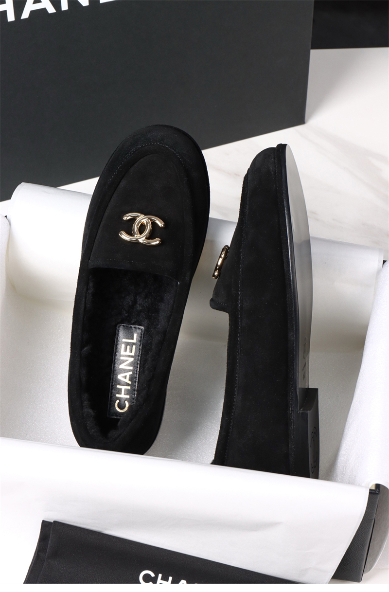 샤넬 샤넬 25K 스웨이드 시어링 모카신 로퍼 레플리카 12번 이미지 - 신발 | 세미샵 레플리카 사이트