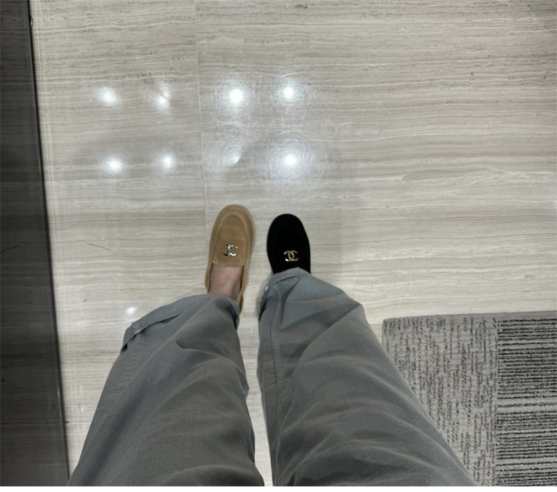 샤넬 샤넬 25K 스웨이드 시어링 모카신 로퍼 레플리카 9번 이미지 - 신발 | 세미샵 레플리카 사이트