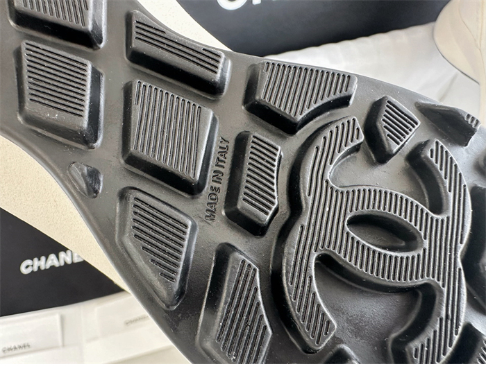 샤넬 샤넬 25 크루즈 스니커즈（터보） 레플리카 18번 이미지 - 신발 | 세미샵 레플리카 사이트