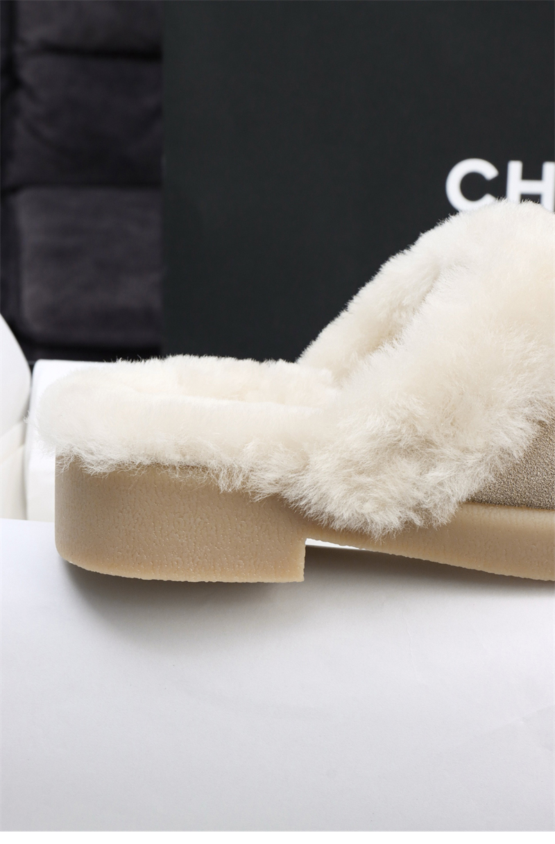 샤넬 샤넬 25 CC로고 시어링 뮬 레플리카 18번 이미지 - 신발 | 세미샵 레플리카 사이트