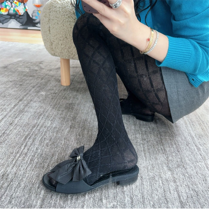 C H A N E L 샤넬 25a CC로고 리본 뮬 플랫 레플리카 2번 이미지 - 신발 | 세미샵 레플리카 사이트