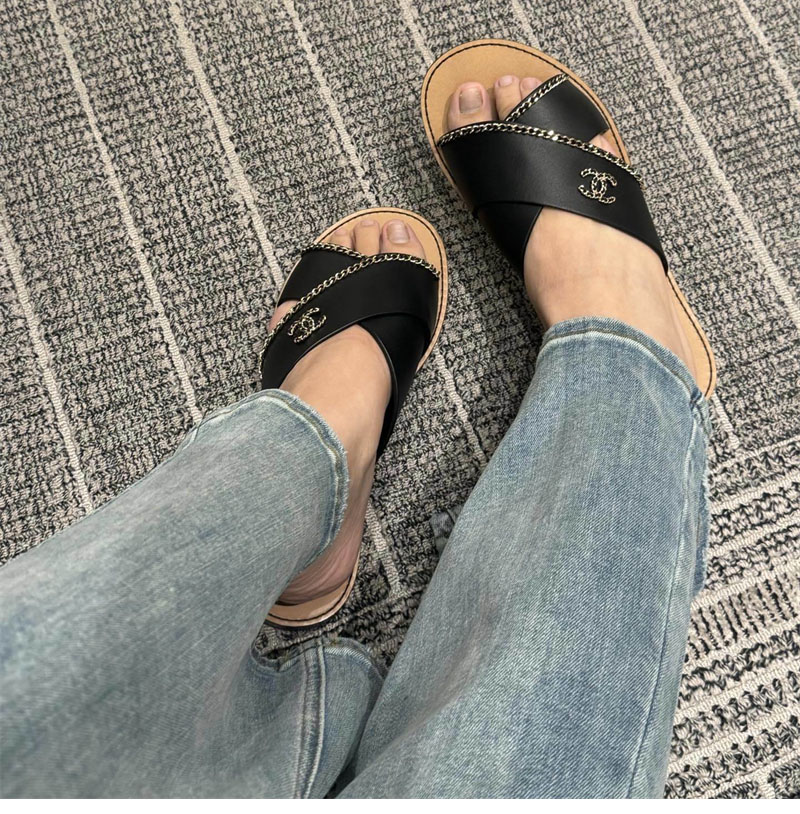 샤넬 샤넬 26C 크루즈 체인 플랫 샌들 레플리카 11번 이미지 - 신발 | 세미샵 레플리카 사이트