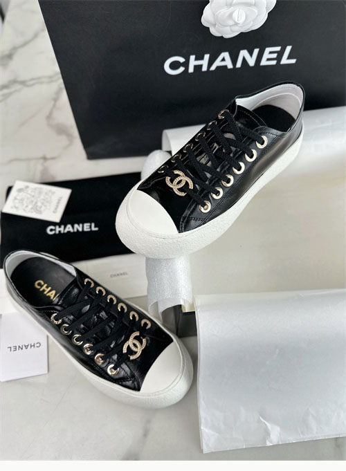 샤넬 샤넬 CC로고 블랙 금장 팬던트 플랫폼 스니커즈 레플리카 14번 이미지 - 신발 | 세미샵 레플리카 사이트