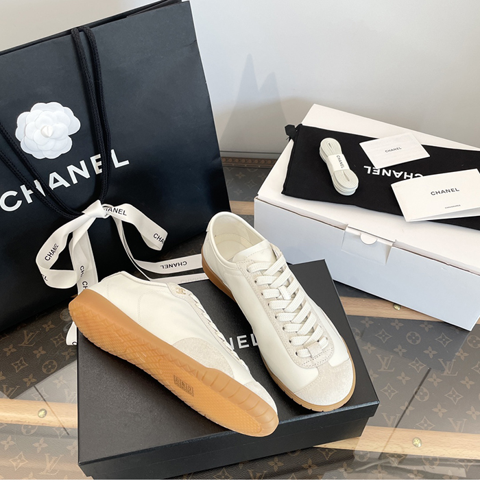 C H A N E L 샤넬 cc로고 러닝 스니커즈 레플리카 10번 이미지 - 신발 | 세미샵 레플리카 사이트