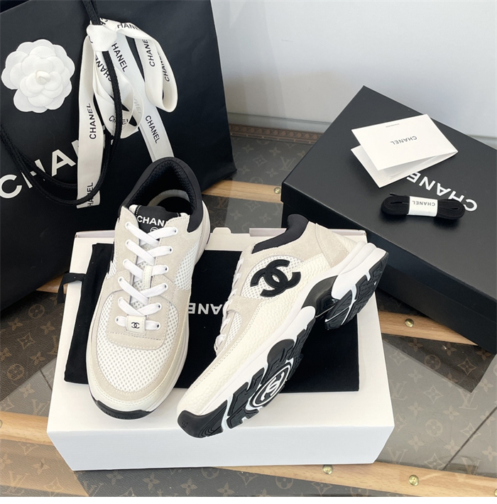 C H A N E L 샤넬 cc로고 메쉬 테니스 여성 스니커즈 레플리카 11번 이미지 - 신발 | 세미샵 레플리카 사이트