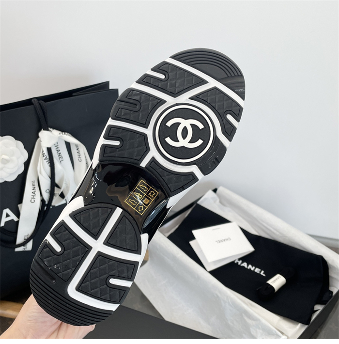 C H A N E L 샤넬 cc로고 메쉬 테니스 여성 스니커즈 레플리카 26번 이미지 - 신발 | 세미샵 레플리카 사이트