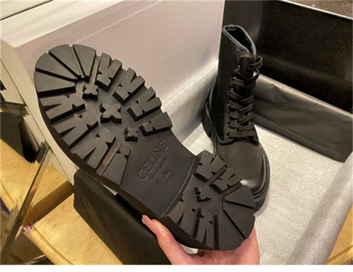 C E L I N E 셀린느 벌키 레이스업 부츠 레플리카 12번 이미지 - 신발 | 세미샵 레플리카 사이트