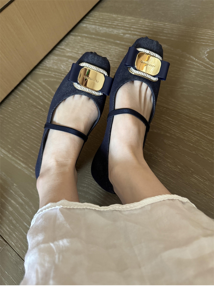 Ferragamo 페레가모 뉴 바라 플레이트 발레플랫 레플리카 5번 이미지 - 신발 | 세미샵 레플리카 사이트