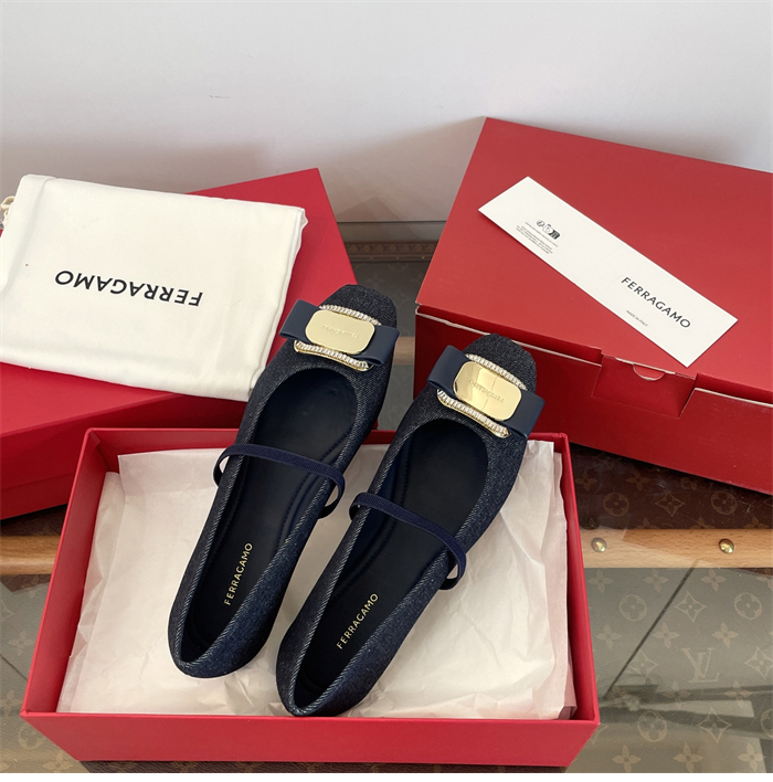 Ferragamo 페레가모 뉴 바라 플레이트 발레플랫 레플리카 25번 이미지 - 신발 | 세미샵 레플리카 사이트