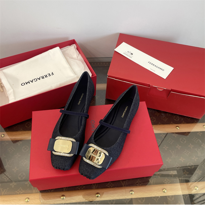 Ferragamo 페레가모 뉴 바라 플레이트 발레플랫 레플리카 28번 이미지 - 신발 | 세미샵 레플리카 사이트