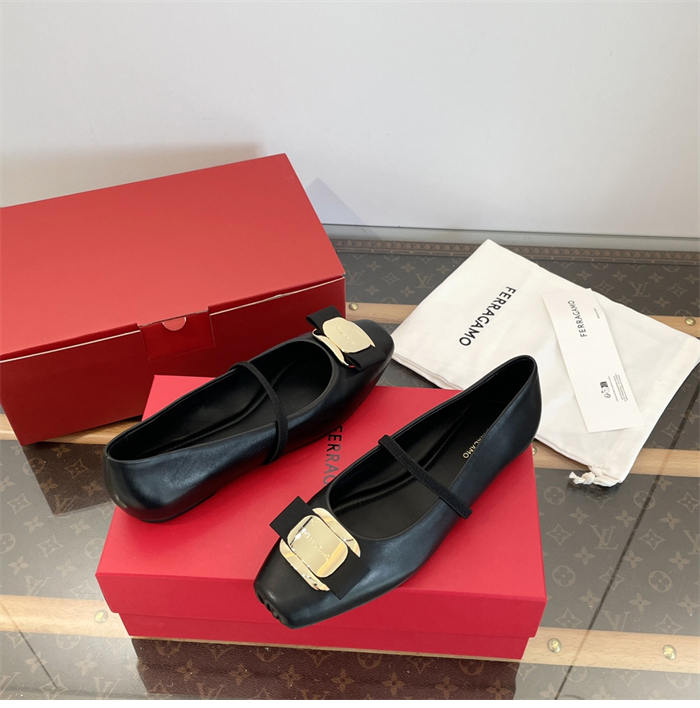 Ferragamo 페레가모 뉴 바라 플레이트 발레플랫 레플리카 11번 이미지 - 신발 | 세미샵 레플리카 사이트