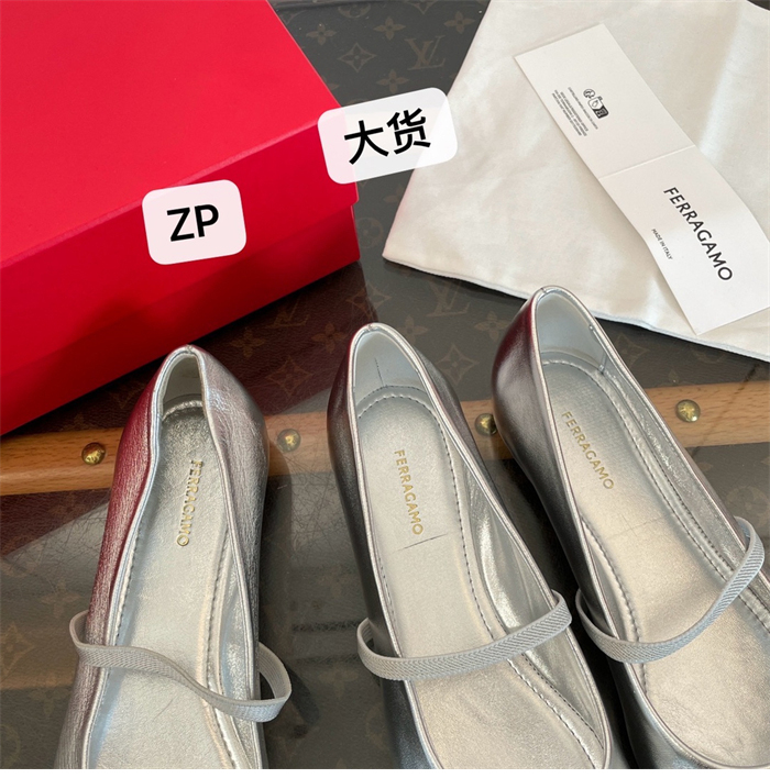 Ferragamo 페레가모 뉴 바라 플레이트 발레플랫 레플리카 25번 이미지 - 신발 | 세미샵 레플리카 사이트