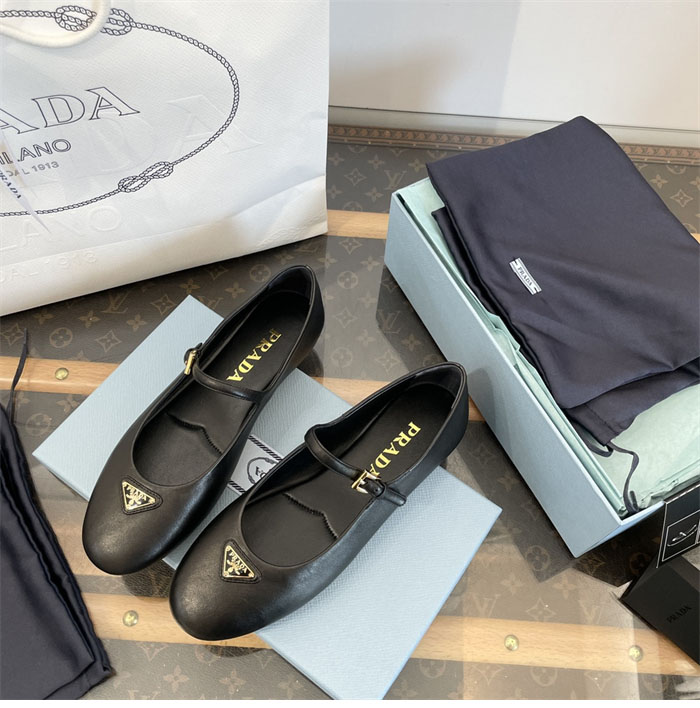 P R A D A 프라다 나파 가죽 발레리나 슈즈 레플리카 6번 이미지 - 신발 | 세미샵 레플리카 사이트