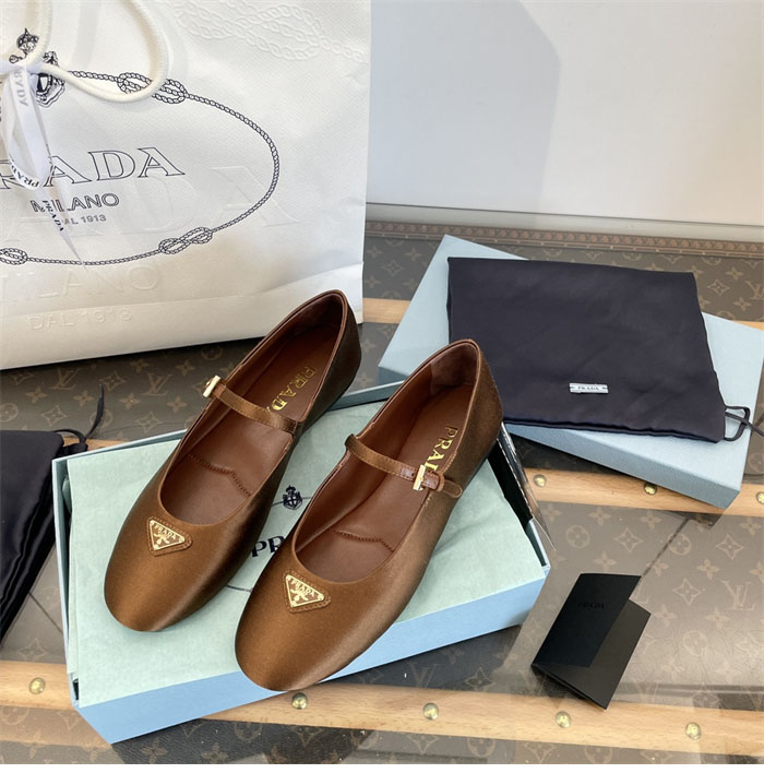 P R A D A 프라다 나파 가죽 발레리나 슈즈 레플리카 13번 이미지 - 신발 | 세미샵 레플리카 사이트