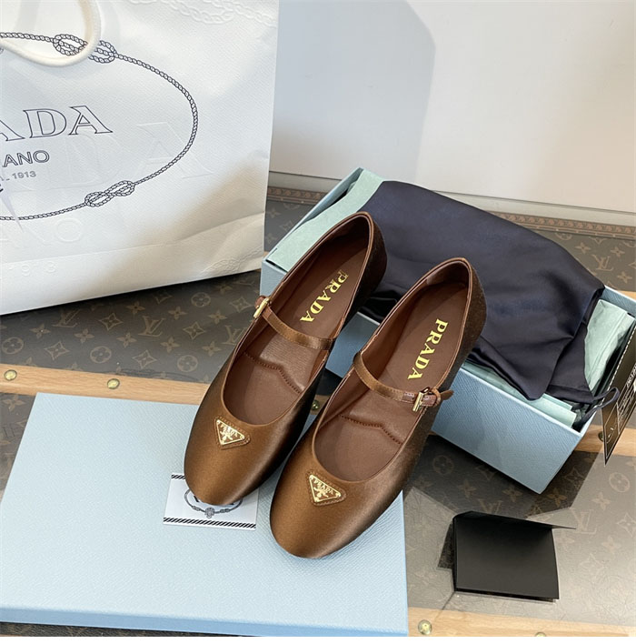 P R A D A 프라다 나파 가죽 발레리나 슈즈 레플리카 18번 이미지 - 신발 | 세미샵 레플리카 사이트