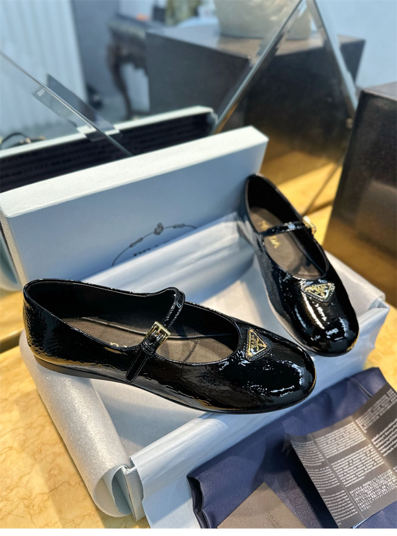 프라다 프라다 나플락 페이턴트 레더 발레리나 플랫 슈즈 레플리카 12번 이미지 - 신발 | 세미샵 레플리카 사이트